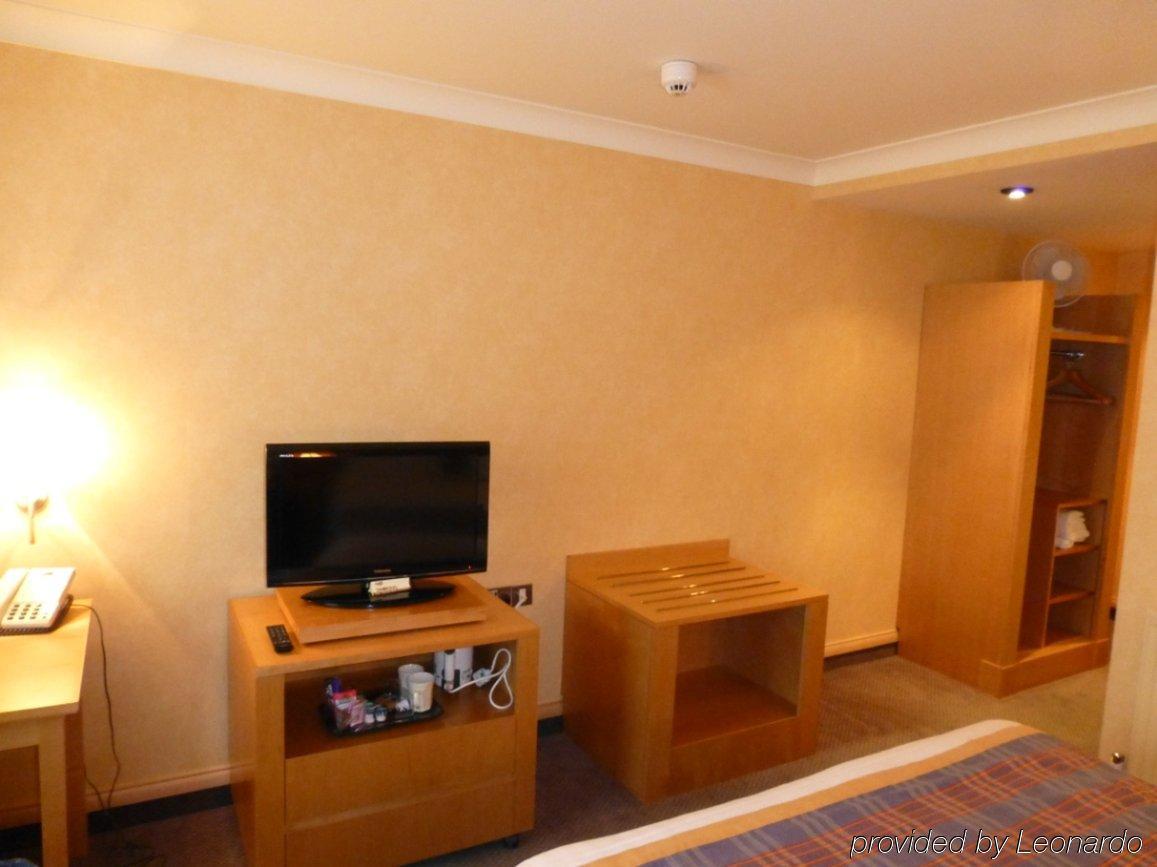 Waterloo Hotel Crowthorne Exteriör bild